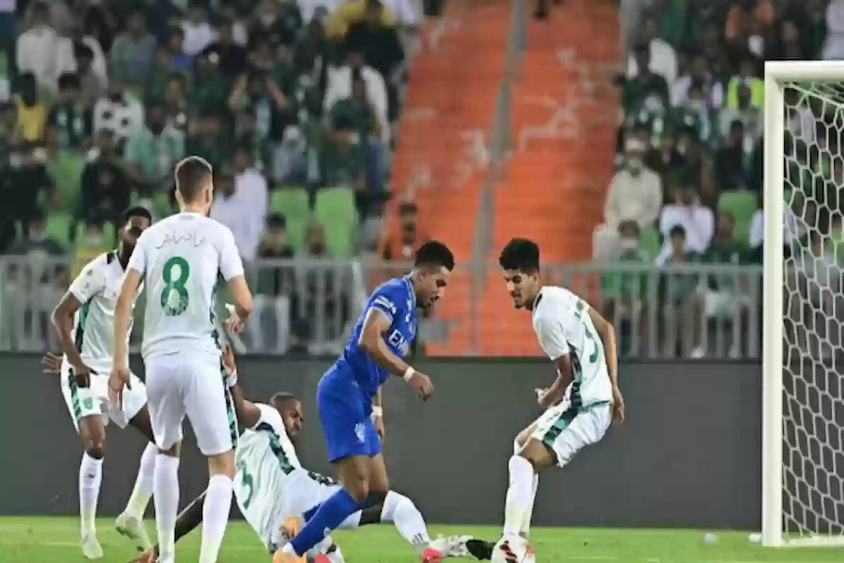 مباراة الهلال والأهلي في الدوري السعودي بكلمات ساخرة!!