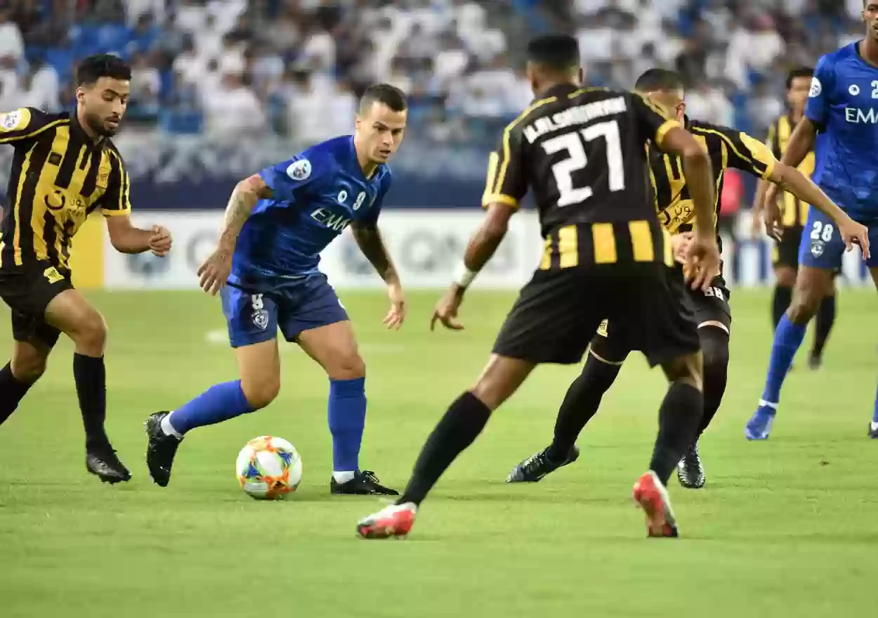 الهلال يبغى يعيره والاتحاد السعودي لن يتنازل عن ضمه نهائيًا