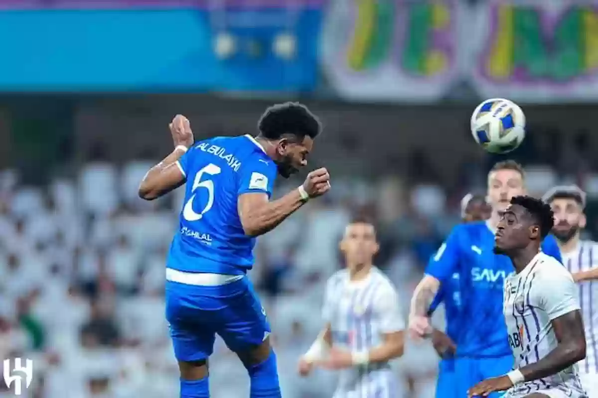 أثناء مشاجرة لاعبي الهلال والعين!